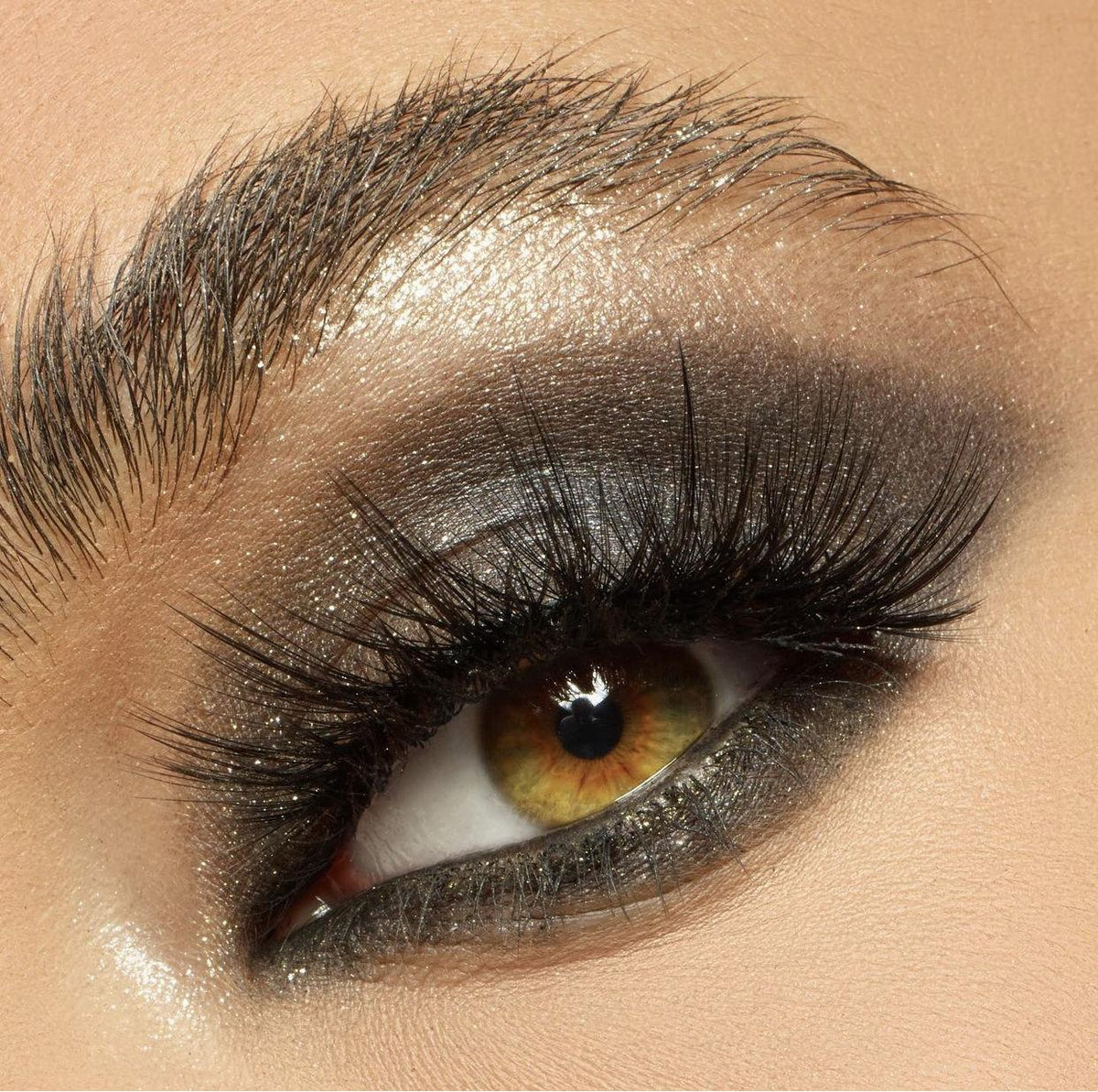 Best Makeup Ideas with Eyelash Extensions - Scott Barnes
