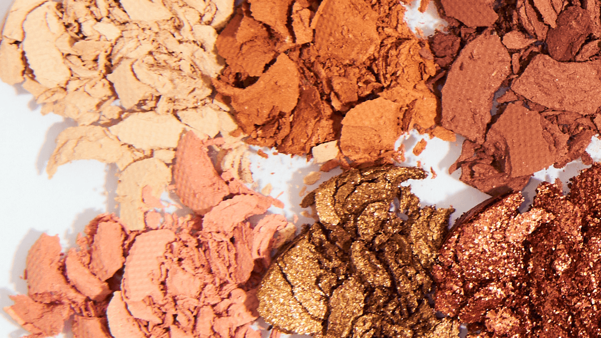 Does Makeup Expire? - Scott Barnes