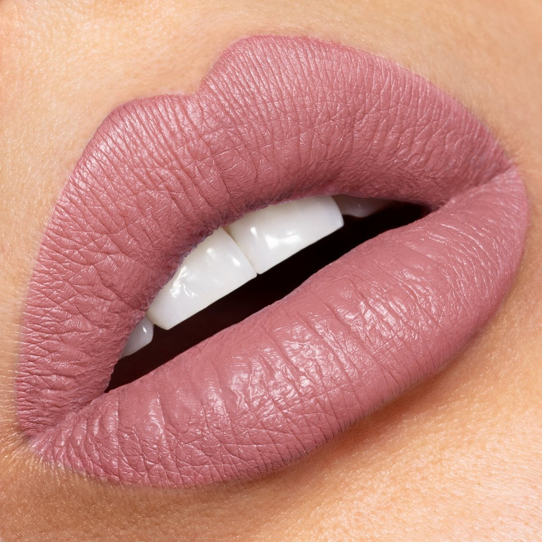What Is Lip Contouring? - Scott Barnes