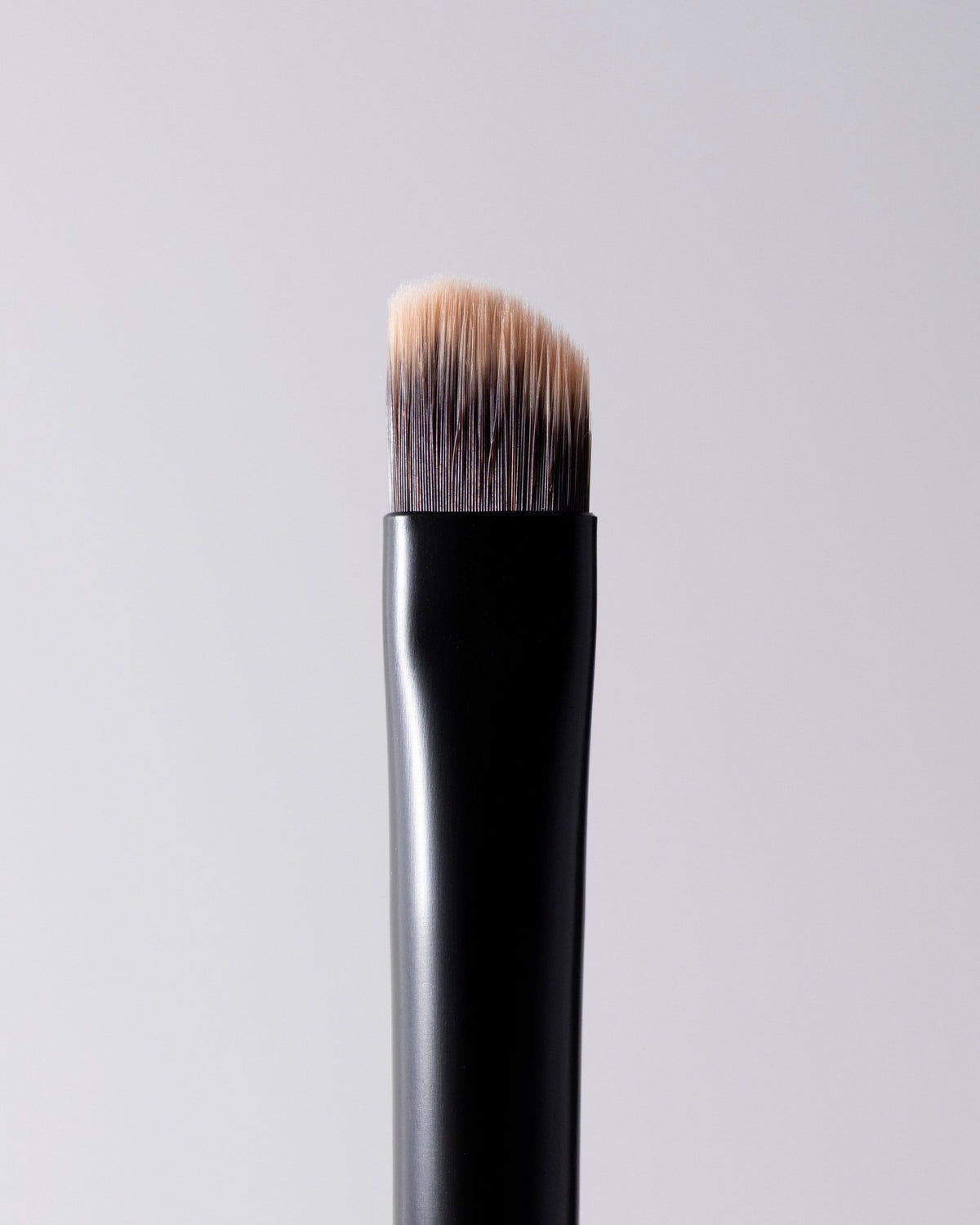 60 - The Lip & Eye Duality Liner Brush - Scott Barnes